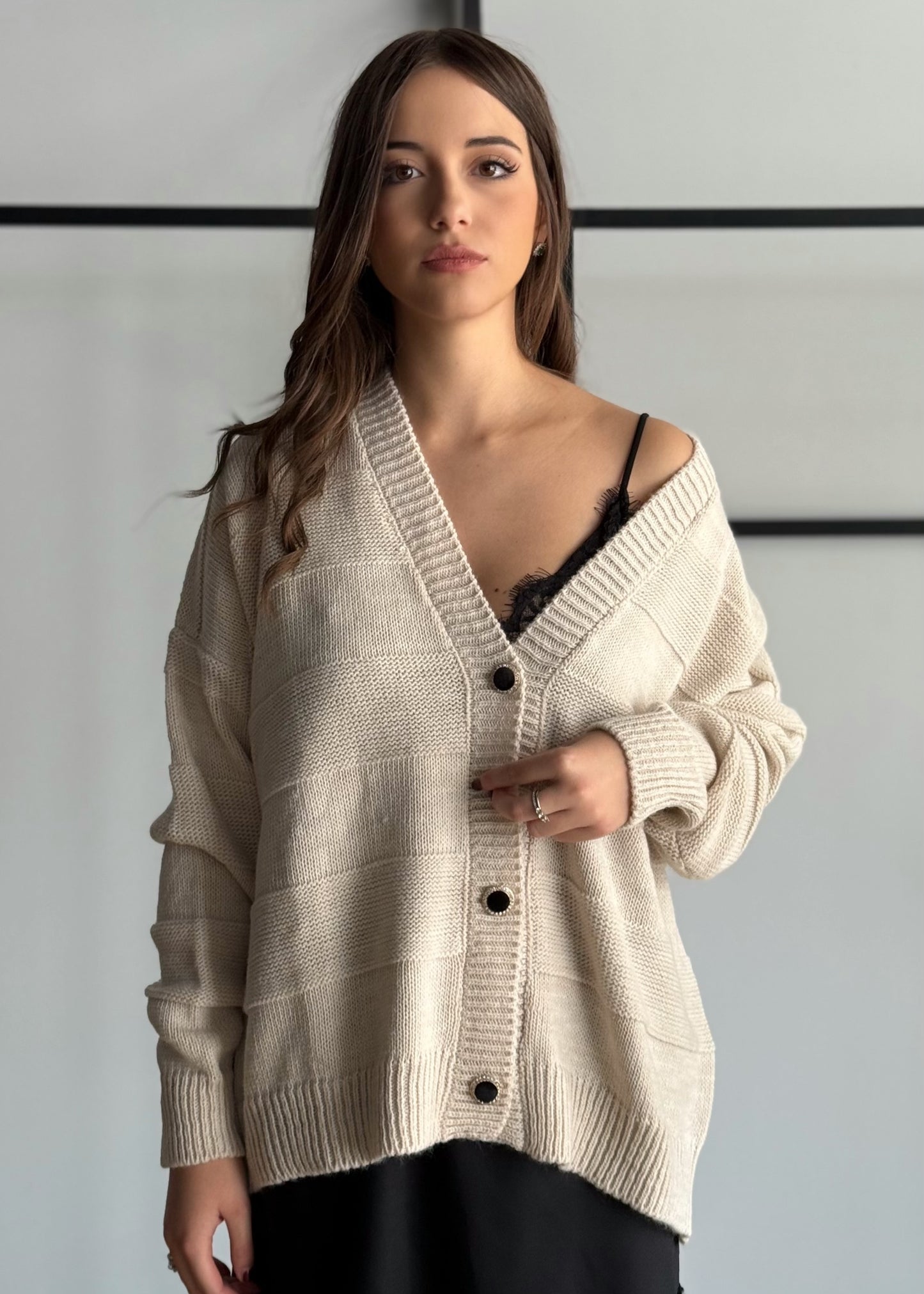 Cardigan con bottoni gioiello -ZAHJR