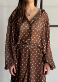 Carica l'immagine nel visualizzatore della galleria, Camicia KONTATTO a pois
