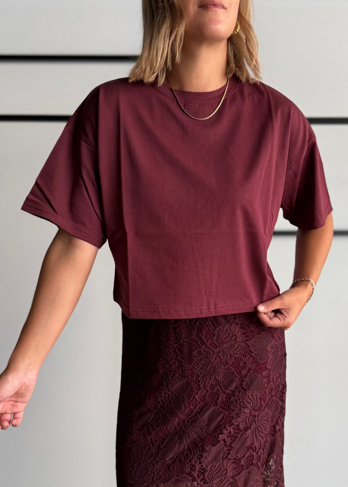 T-shirt cropped Bordeaux