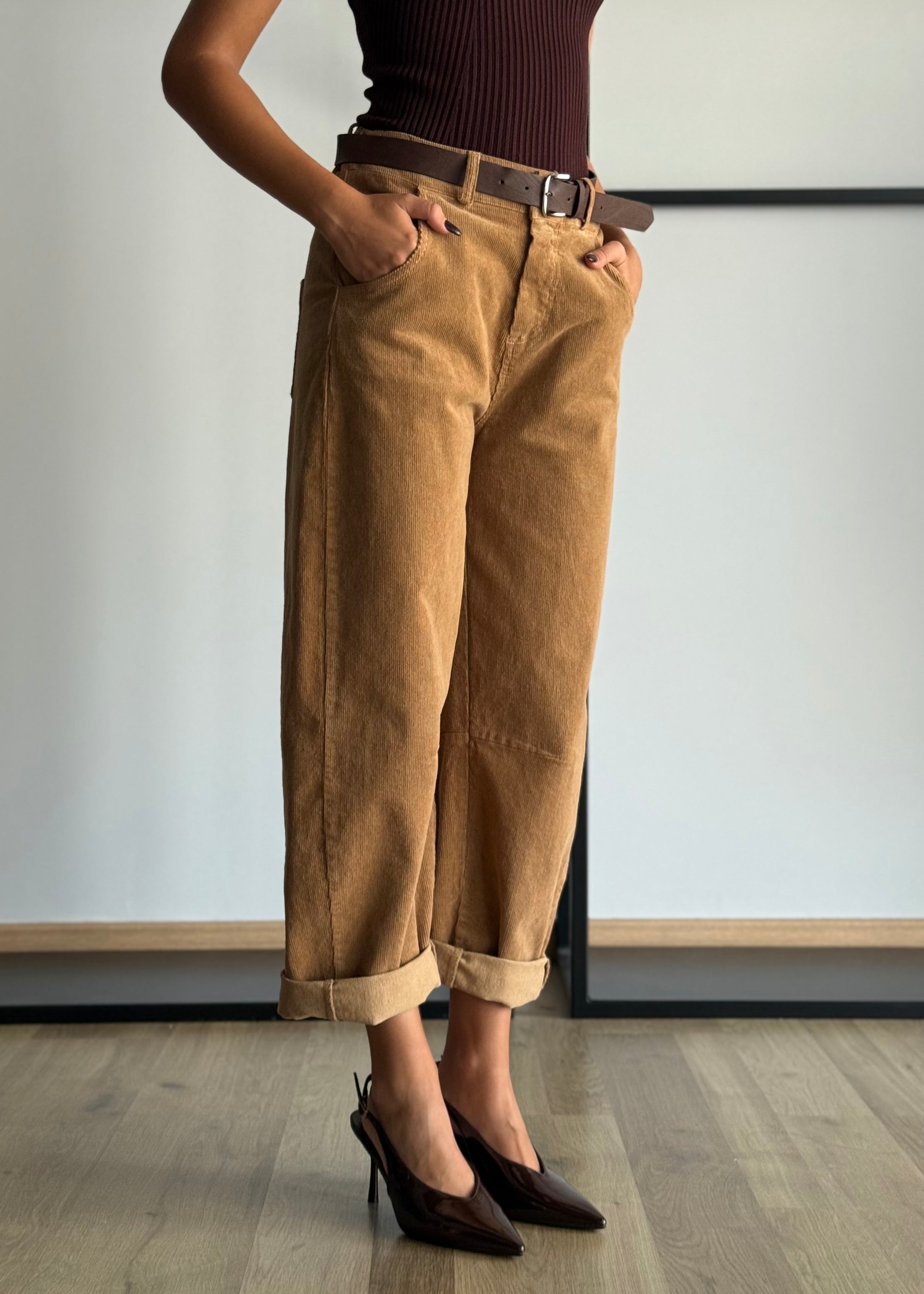 Pantaloni in velluto a coste con cintura -ZAHJR