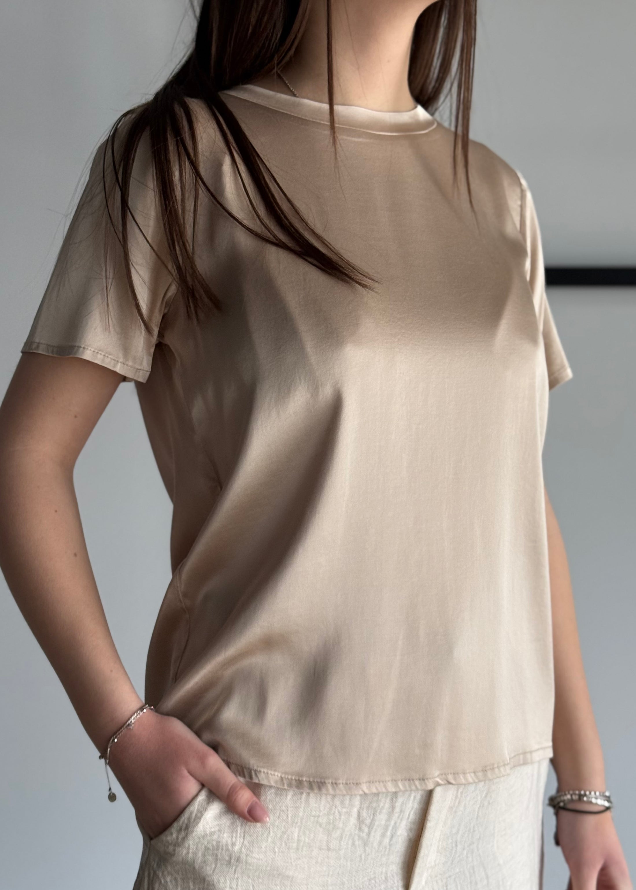 T-shirt ZAHJR effetto raso