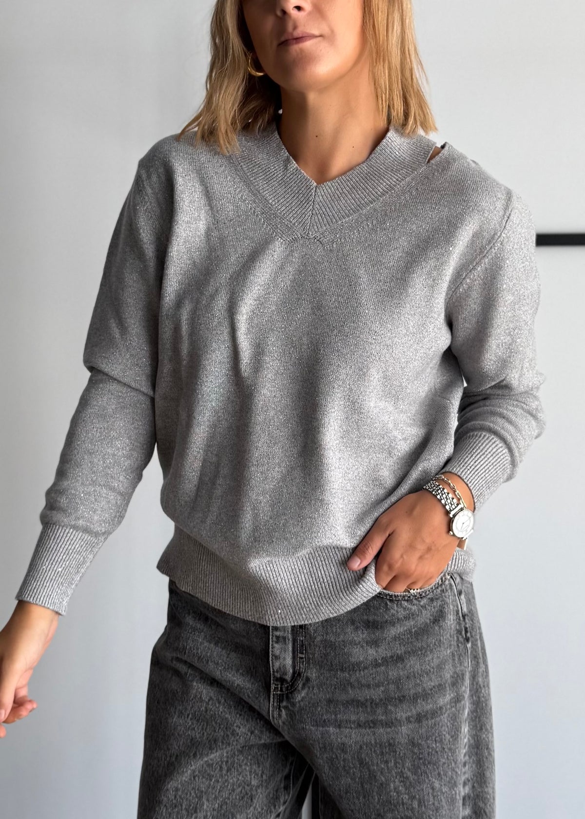 Maglia grigio scollo V in lurex - ZAHJR