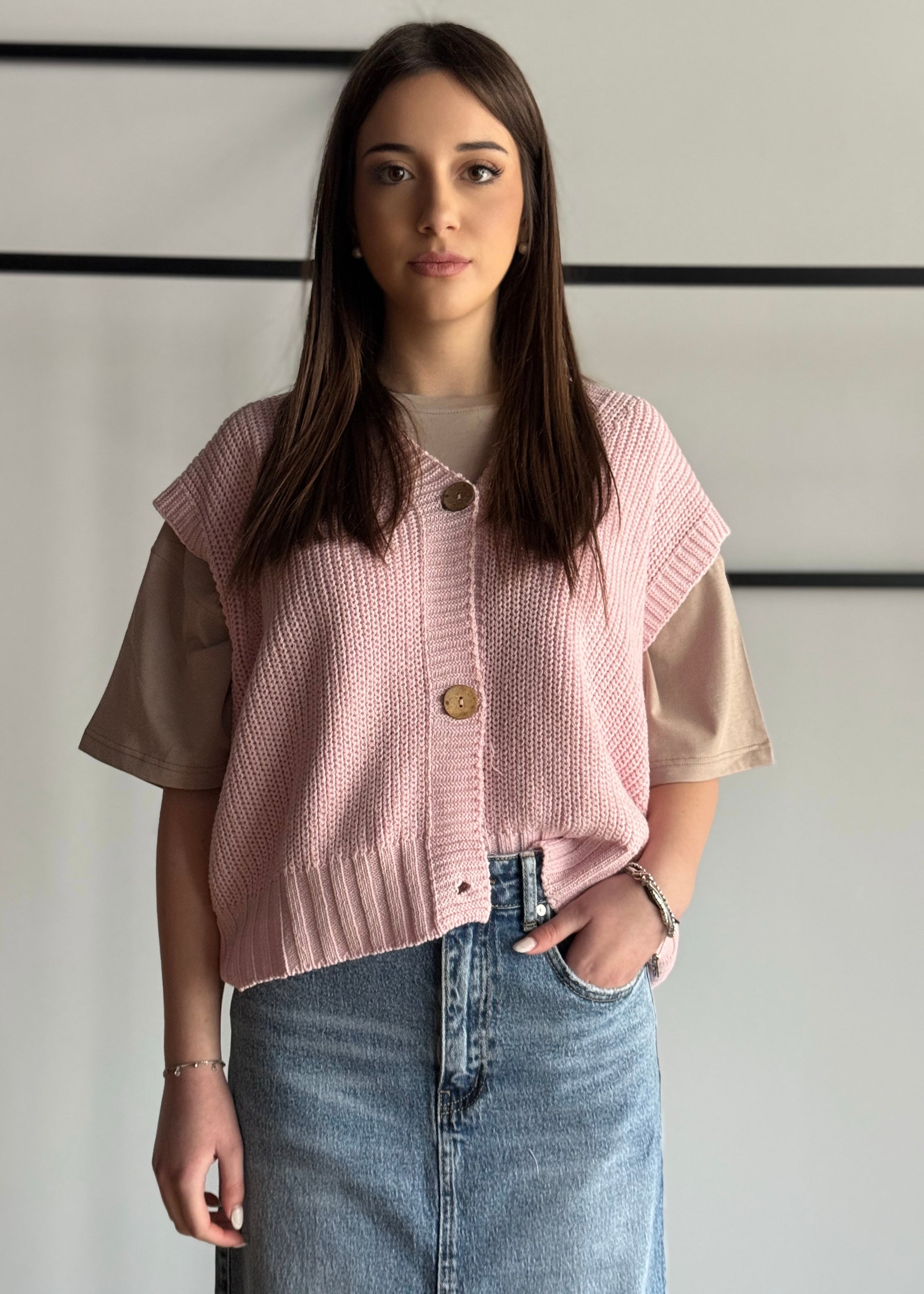 Gilet ZAHJR in maglia con bottoni rosa
