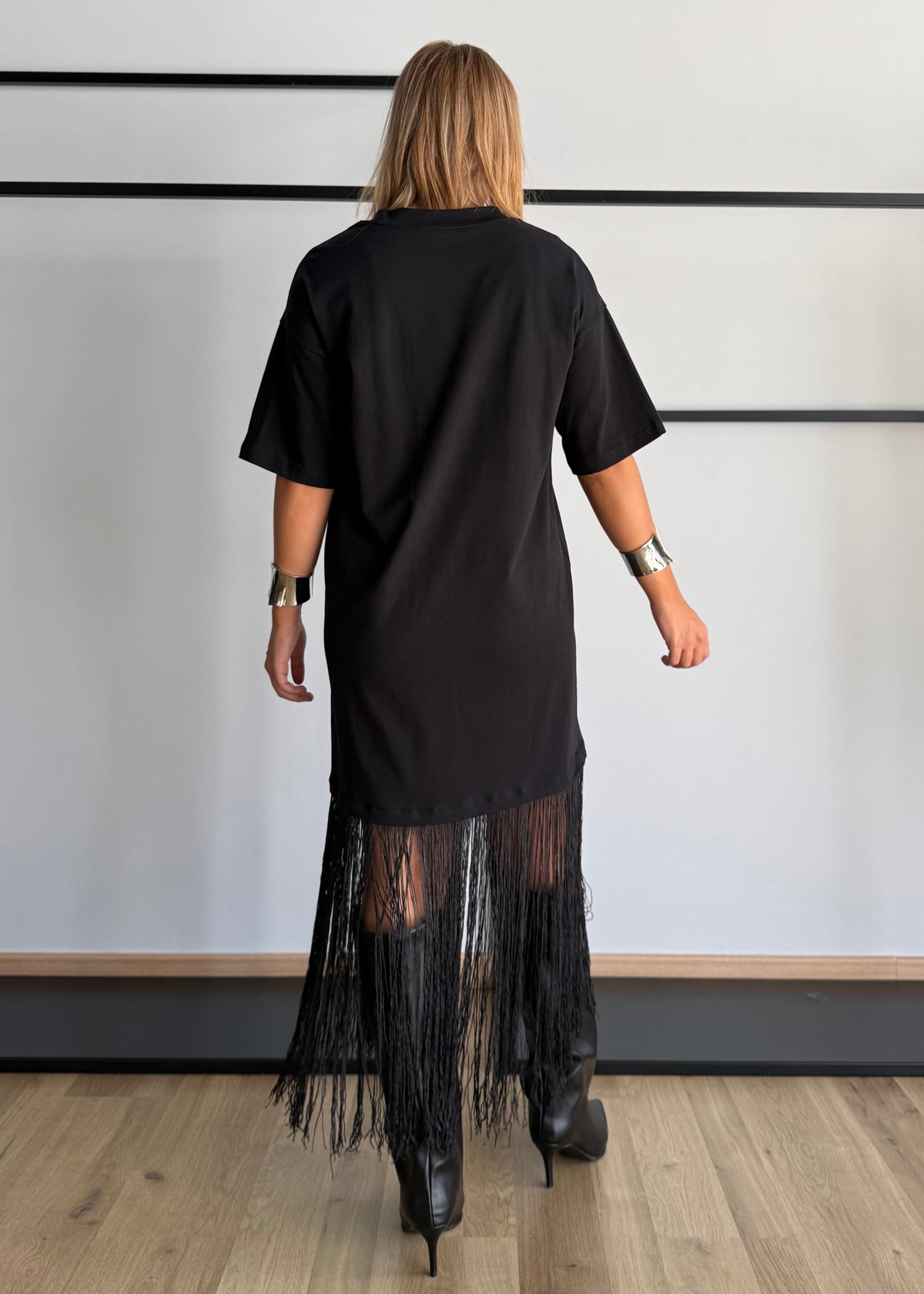 Abito t-shirt con frange - KONTATTO