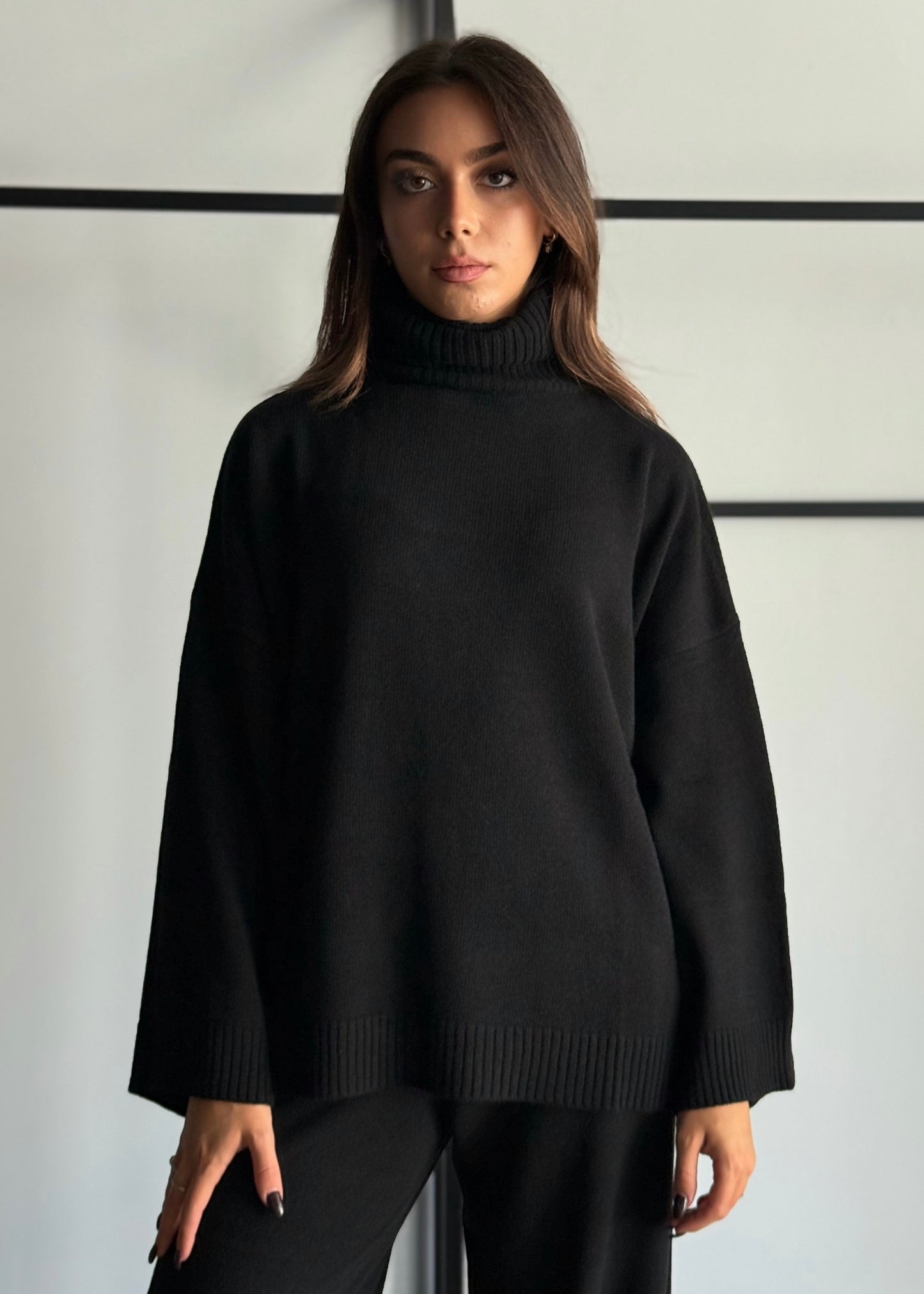 Maglia dolcevita oversize -KONTATTO