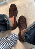 Carica l'immagine nel visualizzatore della galleria, Mocassino in suede moro
