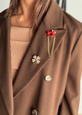 Carica l'immagine nel visualizzatore della galleria, Blazer doppiopetto con spille gioiello -ZAHJR
