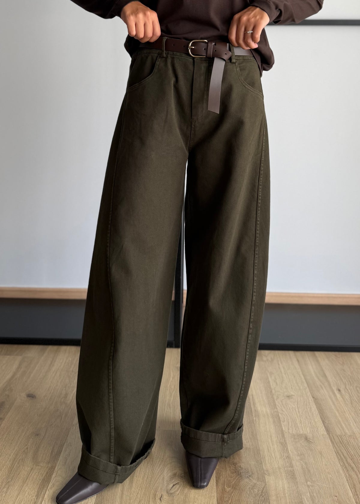 Jeans militare barrel con cintura - ZAHJR