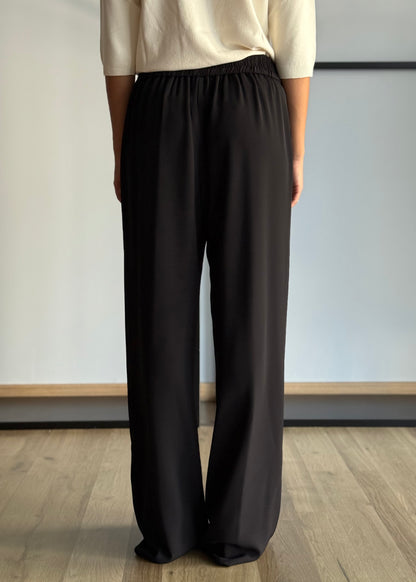 Tailleur giacca e pantalone -KONTATTO