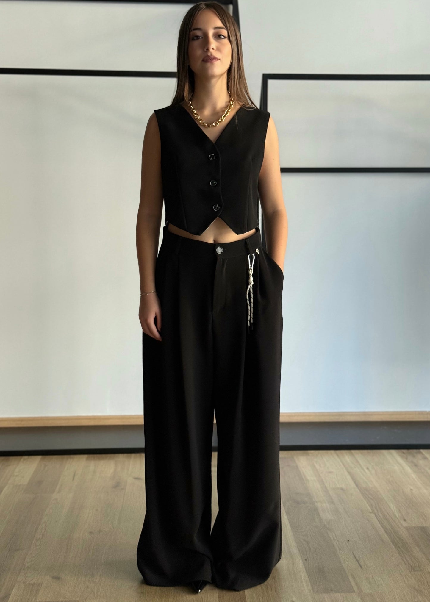 Coordinato gilet e pantalone palazzo in tessuto fluido -PHILIALOFT