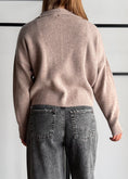 Carica l'immagine nel visualizzatore della galleria, Maglia beige a coste con zip - PHILIALOFT
