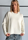 Carica l'immagine nel visualizzatore della galleria, Maglia latte 100% lana - ZAHJR
