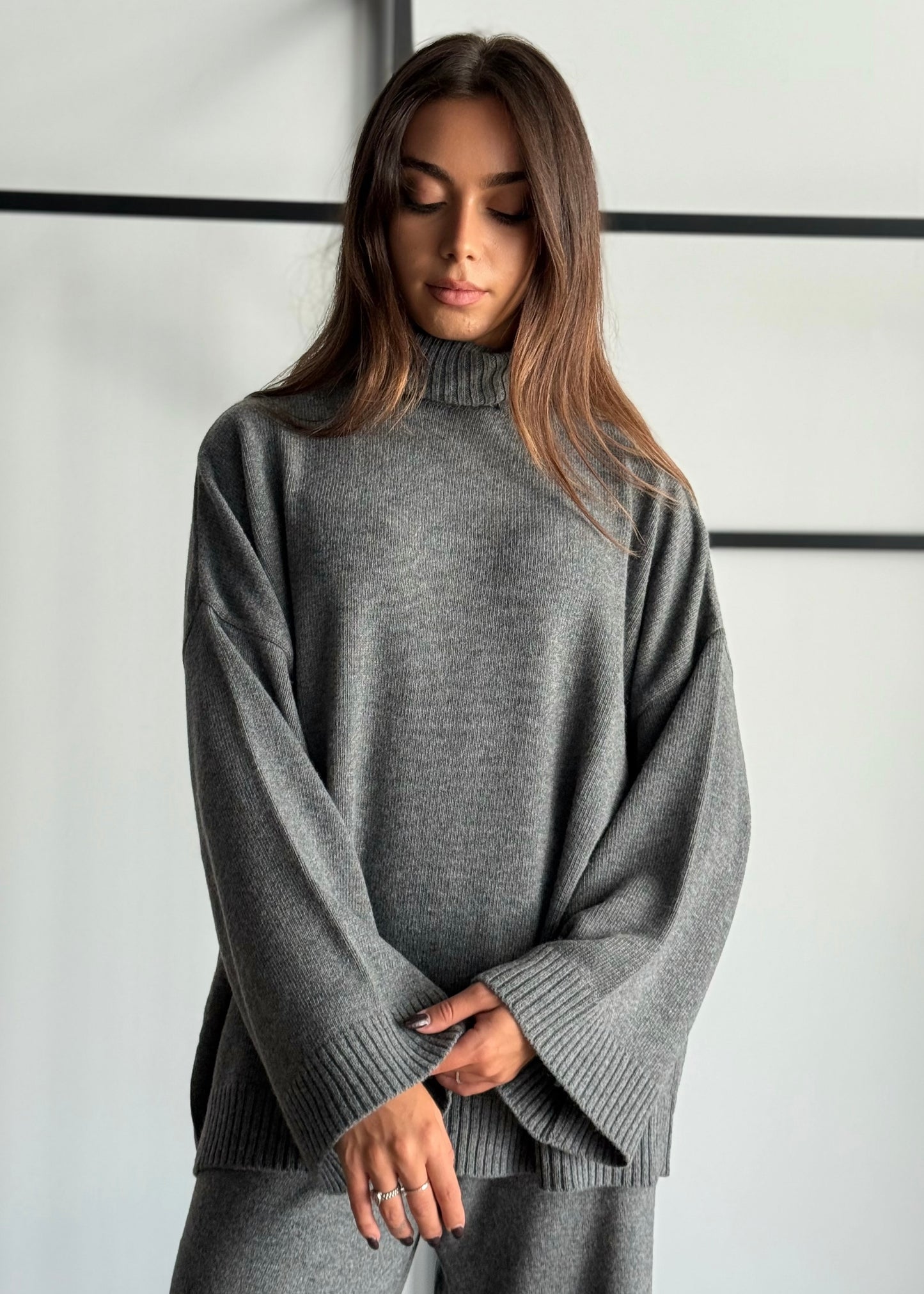Maglia dolcevita oversize -KONTATTO