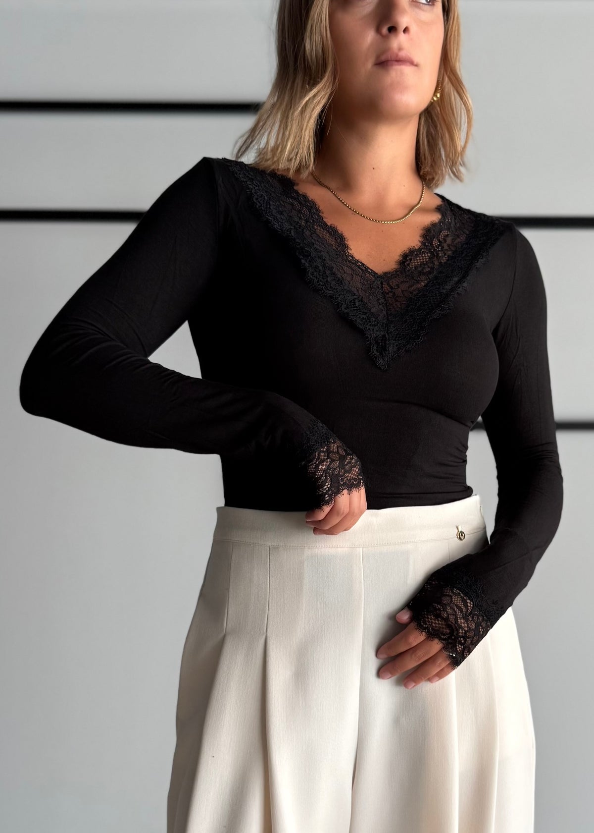 Body nero con pizzo