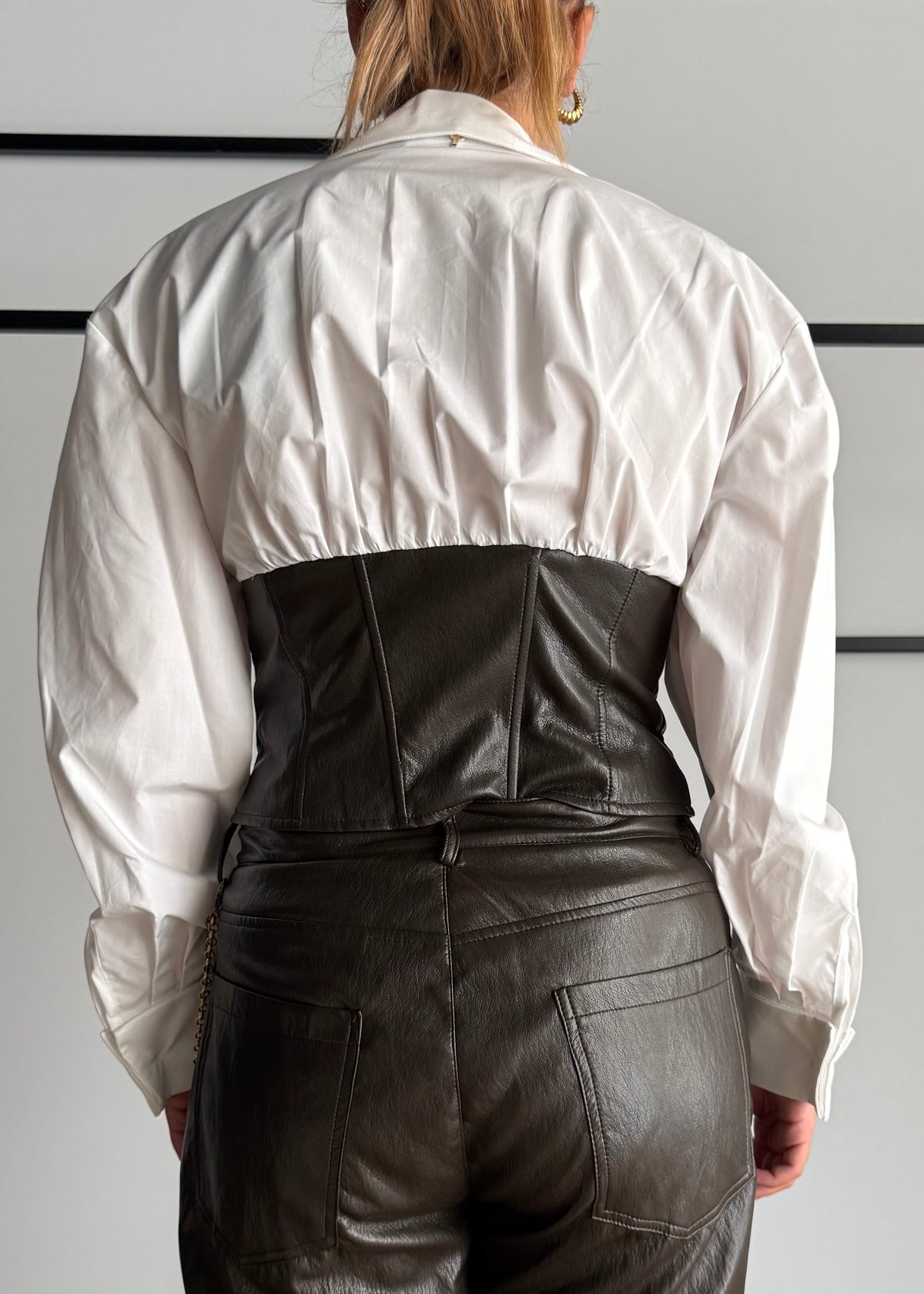 Camicia corsetto in ecopelle moro - PHILIALOFT