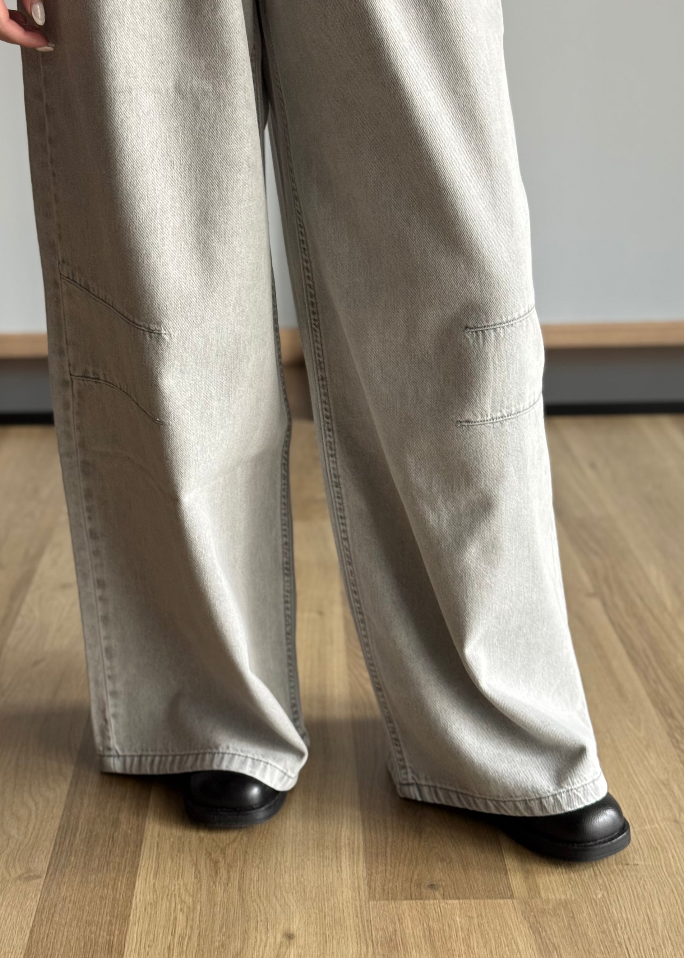 Jeans KONTATTO modello jogger