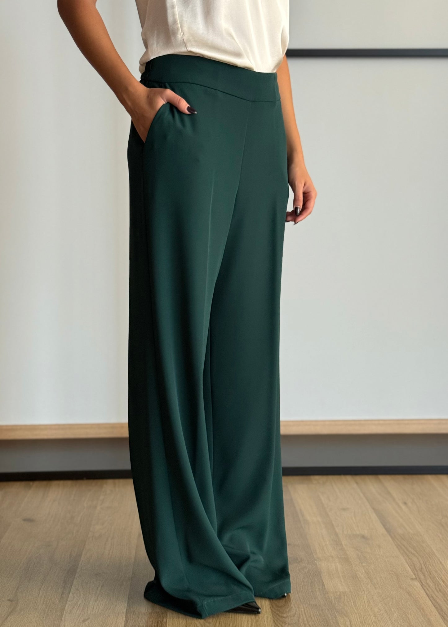 Tailleur giacca e pantalone -KONTATTO