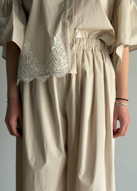 Pantaloni KIKISIX jogger
