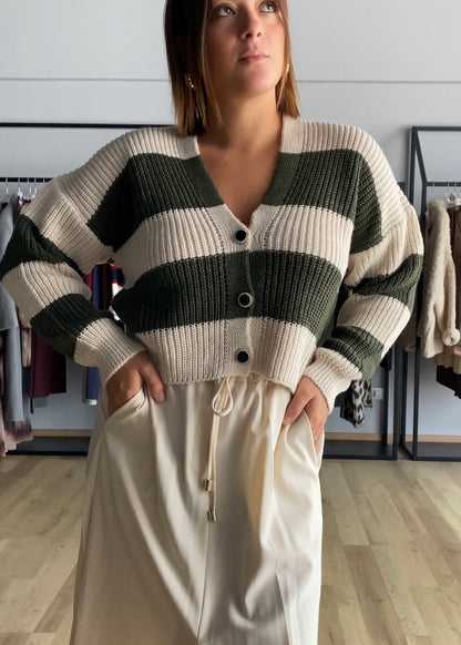 Cardigan con bottoni gioiello