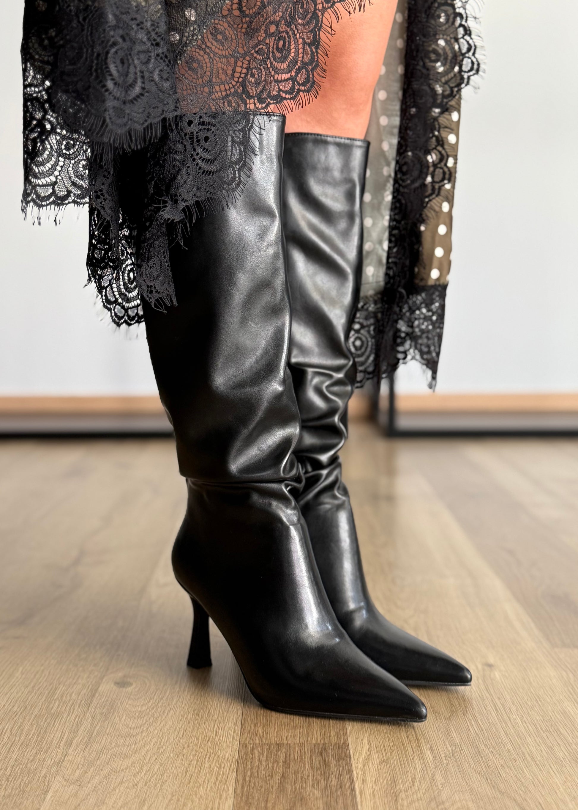 Stivali Neri Stivali In Ecopelle Alti Stivali Alti Tacchi Neri A