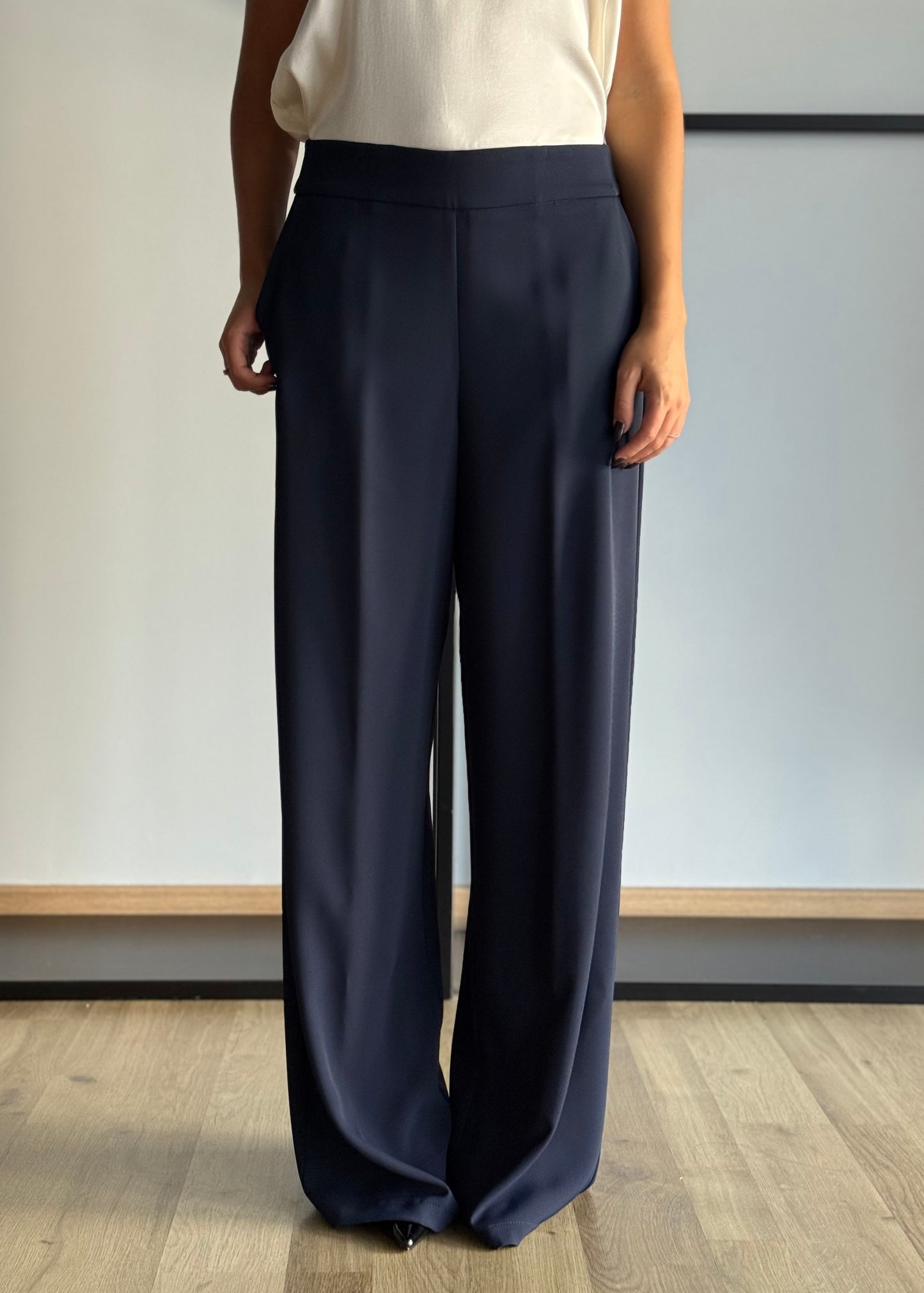 Tailleur giacca e pantalone -KONTATTO