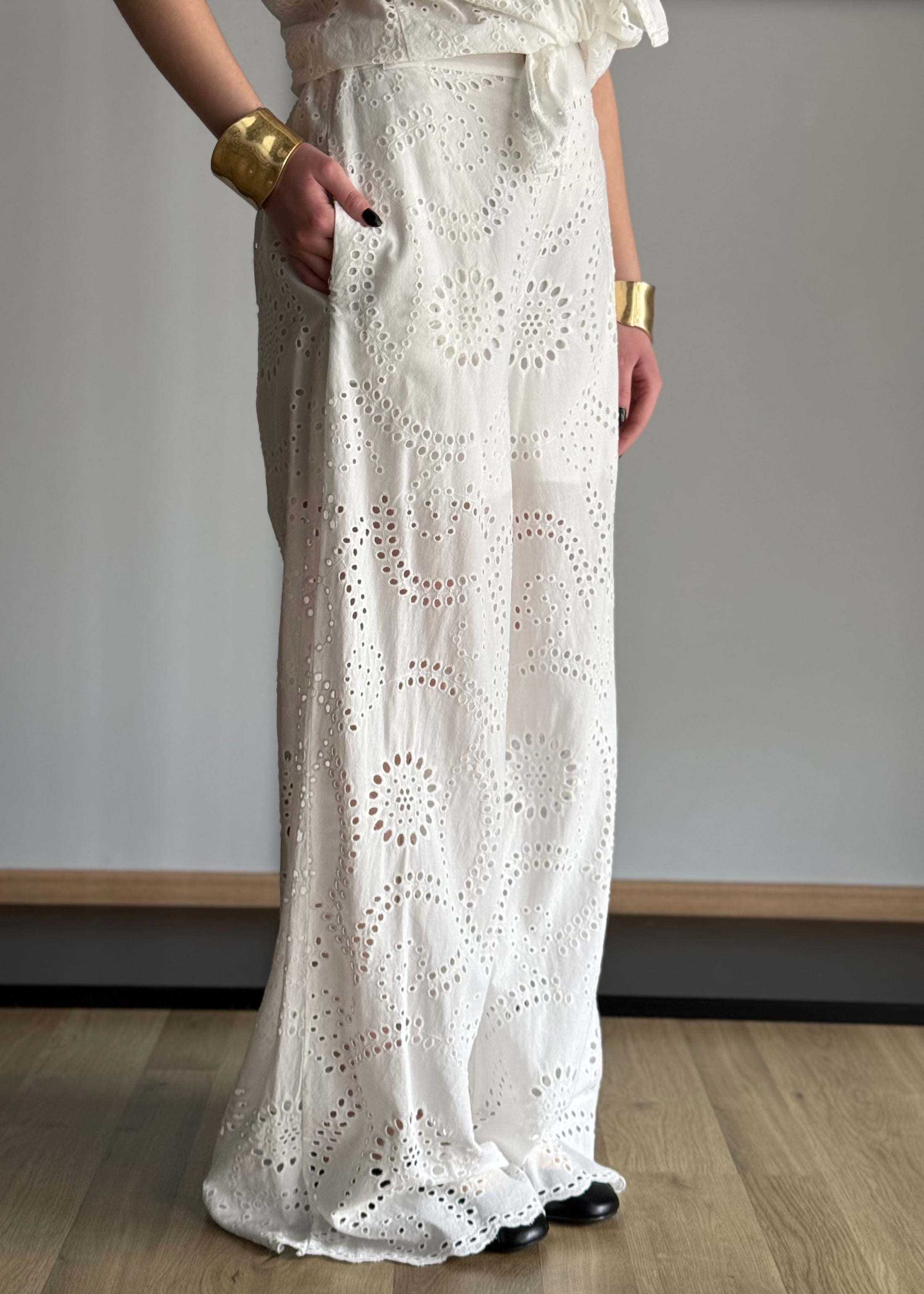 Pantalone ZAHJR in sangallo bianco