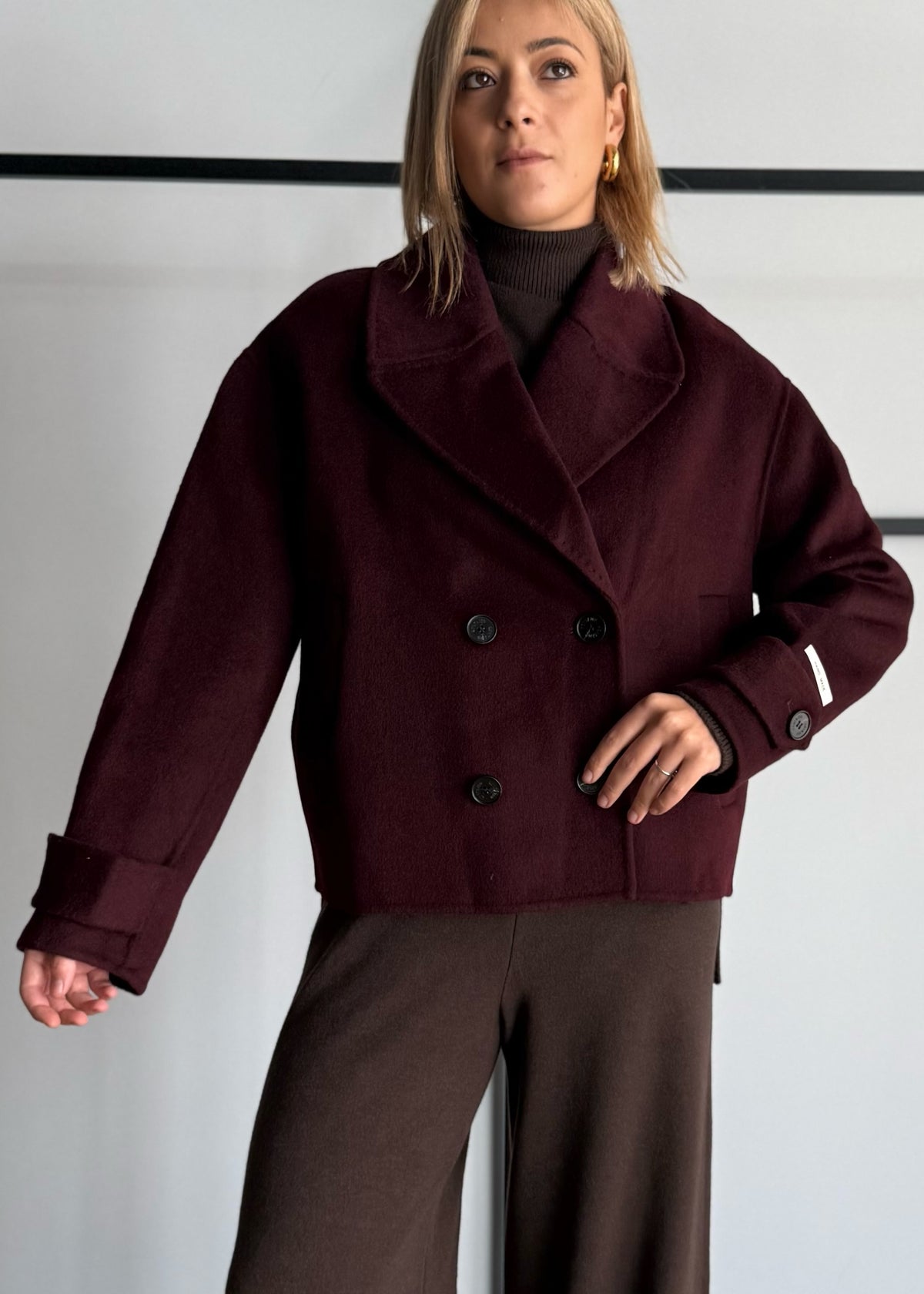 Cappotto corto doppiopetto con maxi revers - KONTATTO