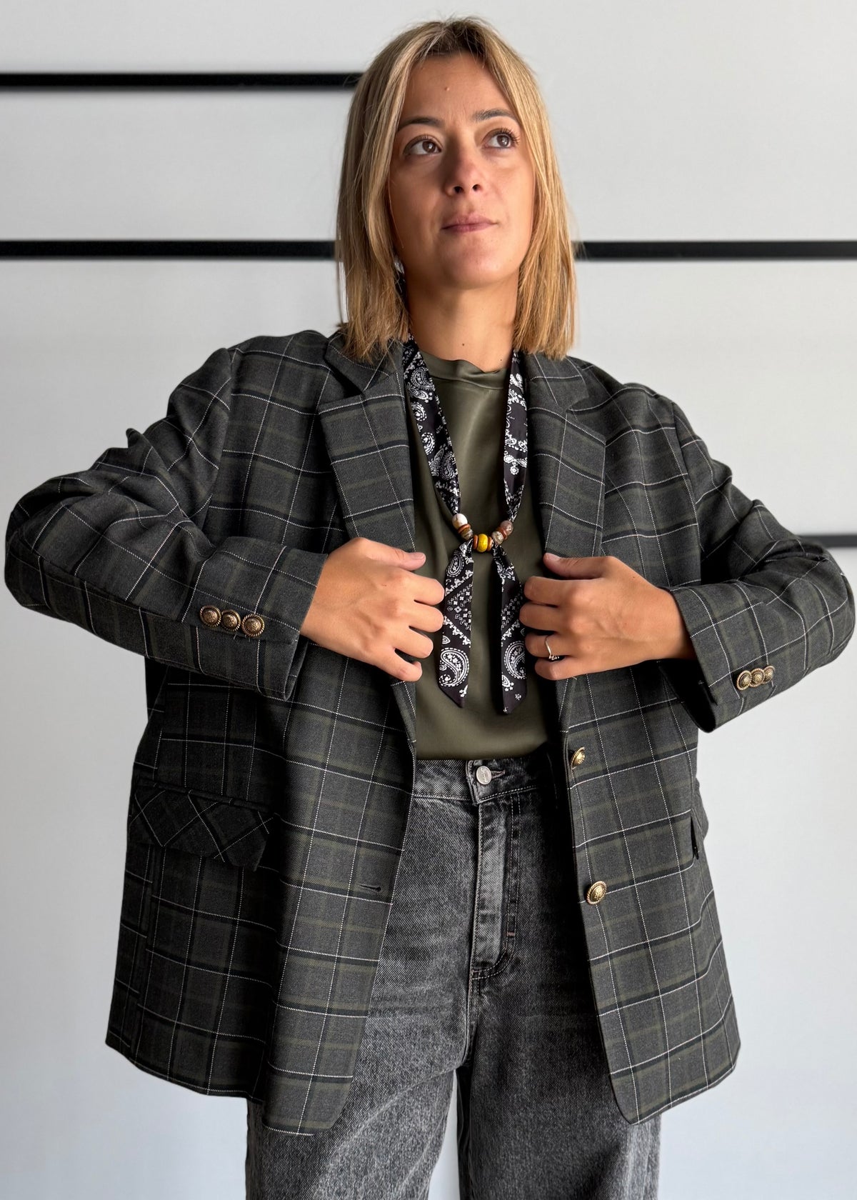Blazer tartan con foulard - ZAHJR
