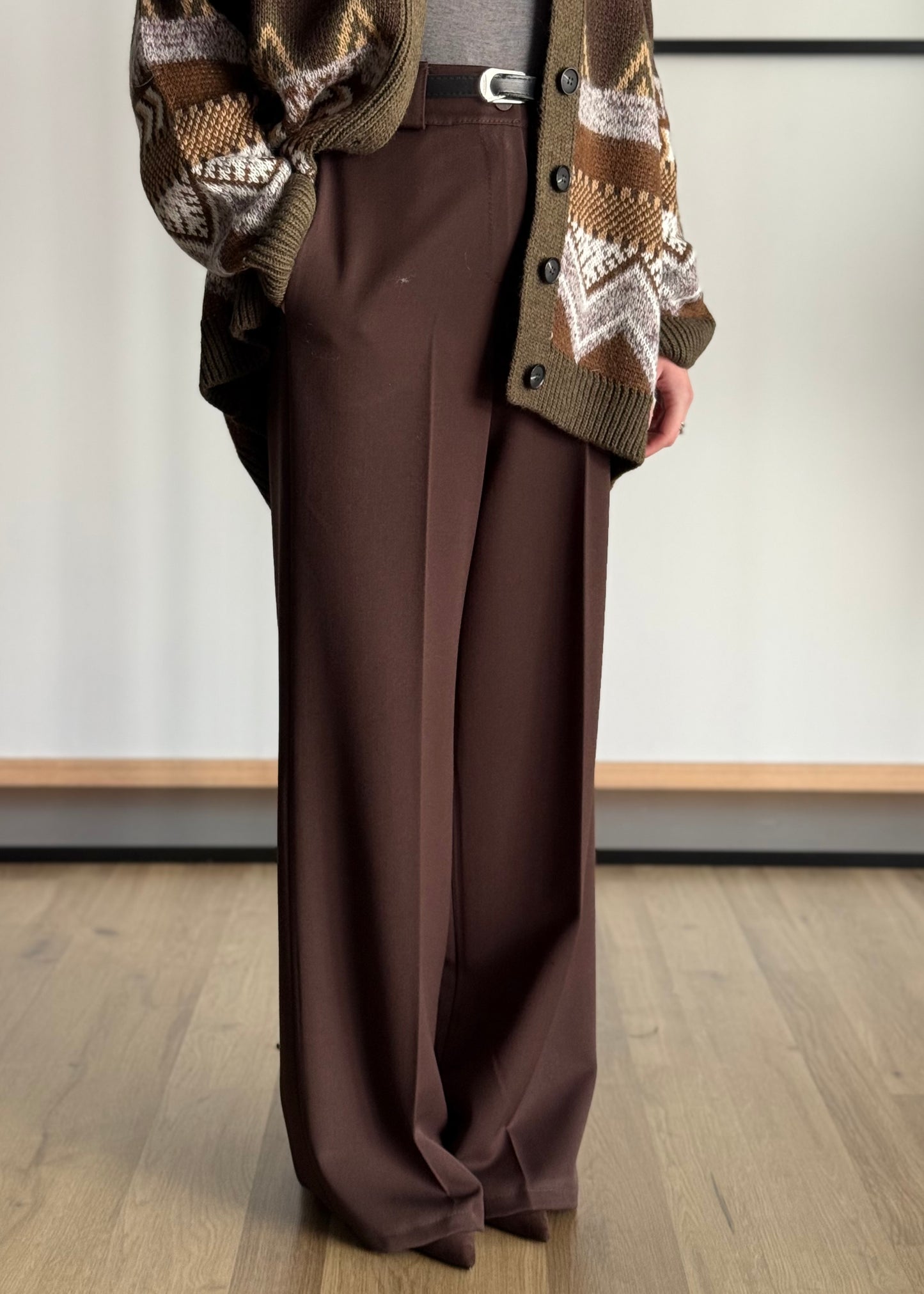 Pantaloni ZAHJR a palazzo