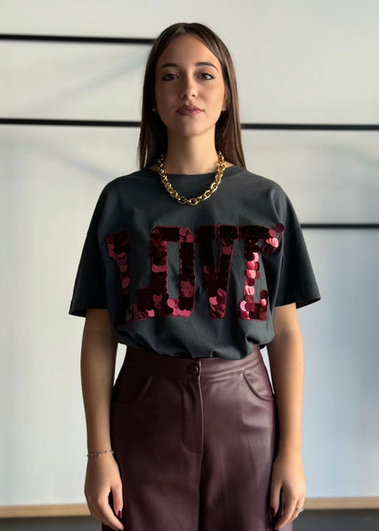T-shirt con scritta “love” in paillettes -ZAHJR