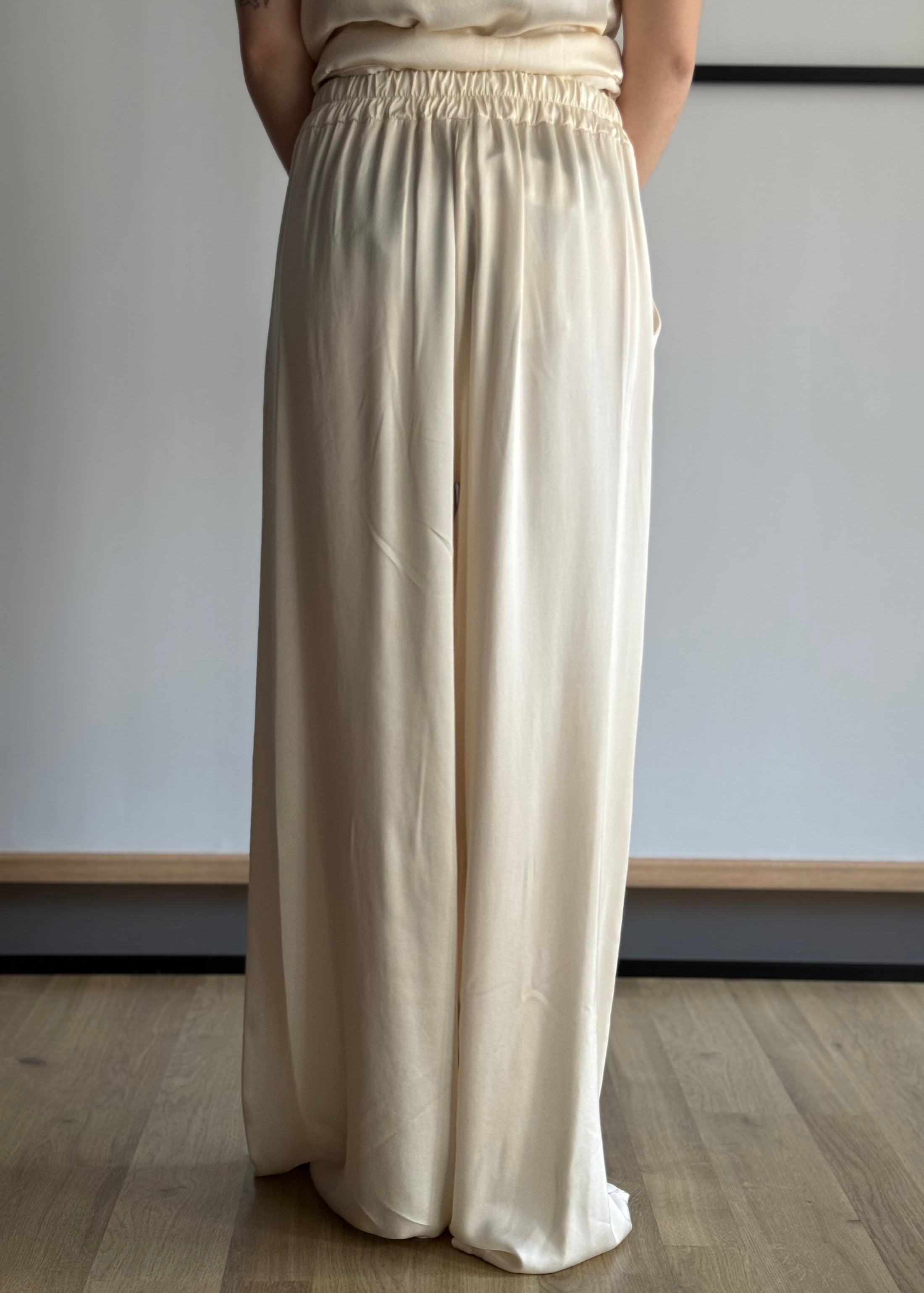Pantalone ZAHJR a palazzo latte