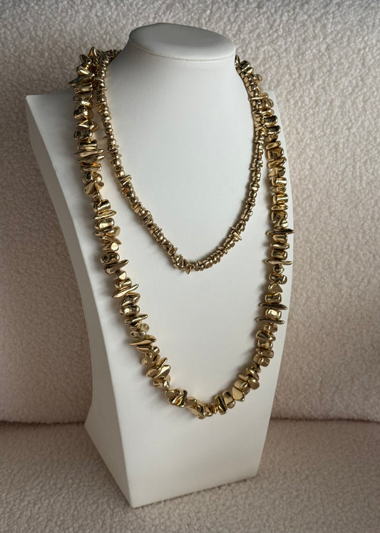 Collana lunga dorata