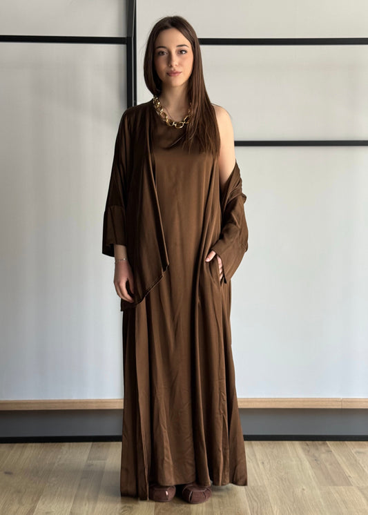 Abito lungo ZAHJR in satin moro
