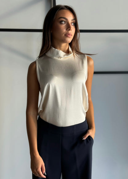 Top in viscosa con scollo lupetto -ZAHJR