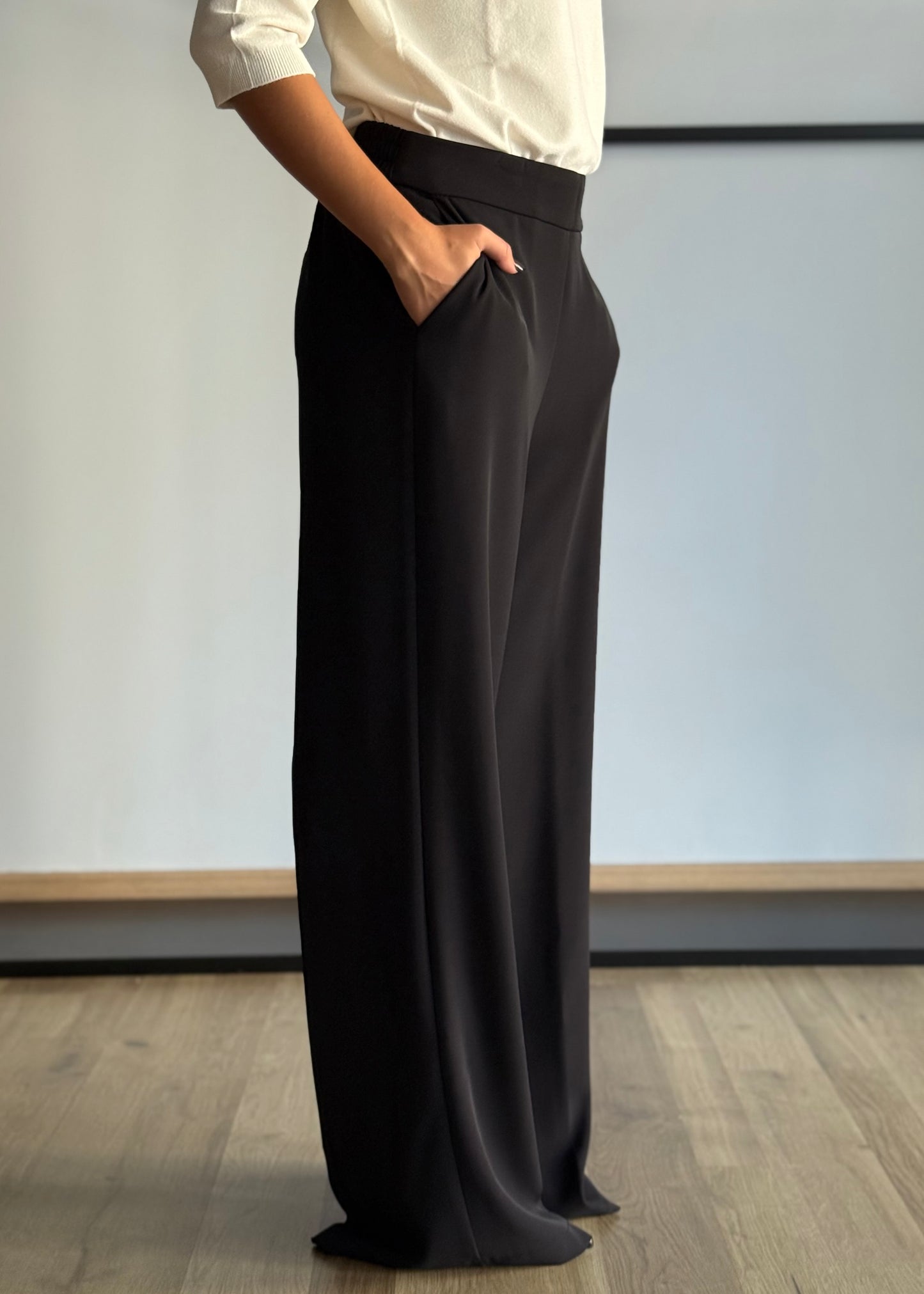 Tailleur giacca e pantalone -KONTATTO