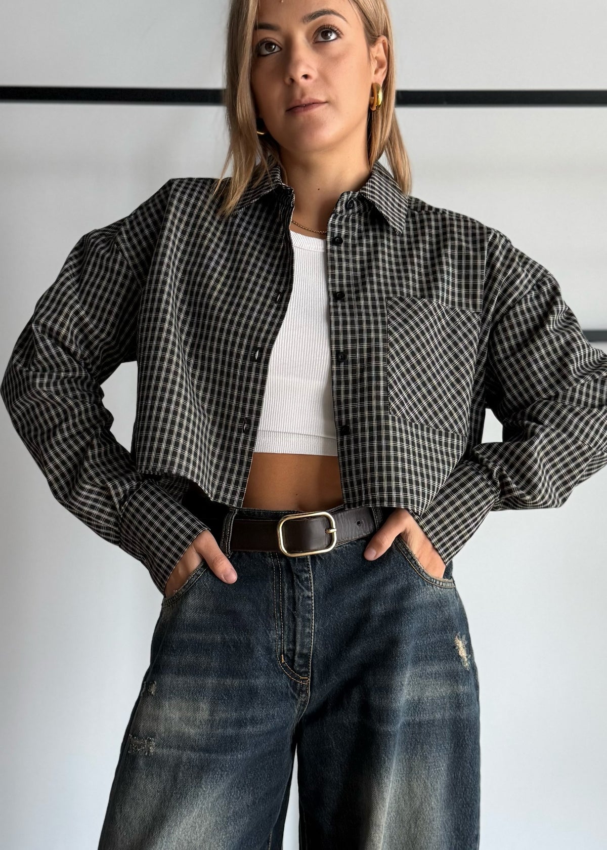 Camicia cropped a quadri con taschino