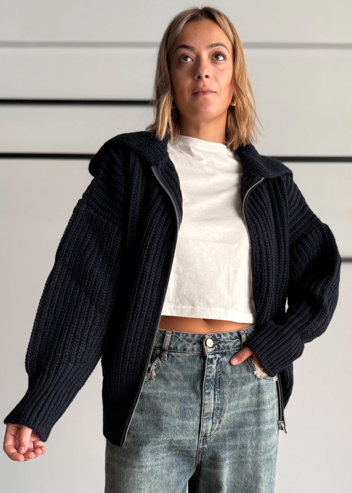 Cardigan blu con maxi collo e zip - KONTATTO