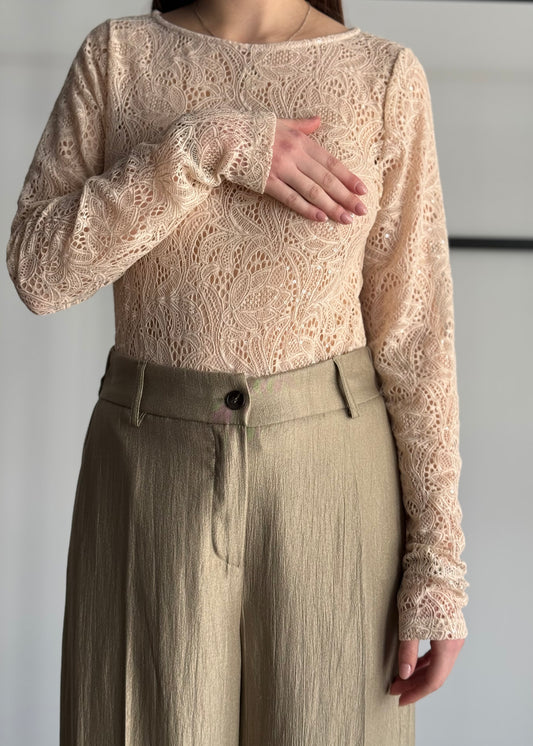 Body ZAHJR in pizzo latte