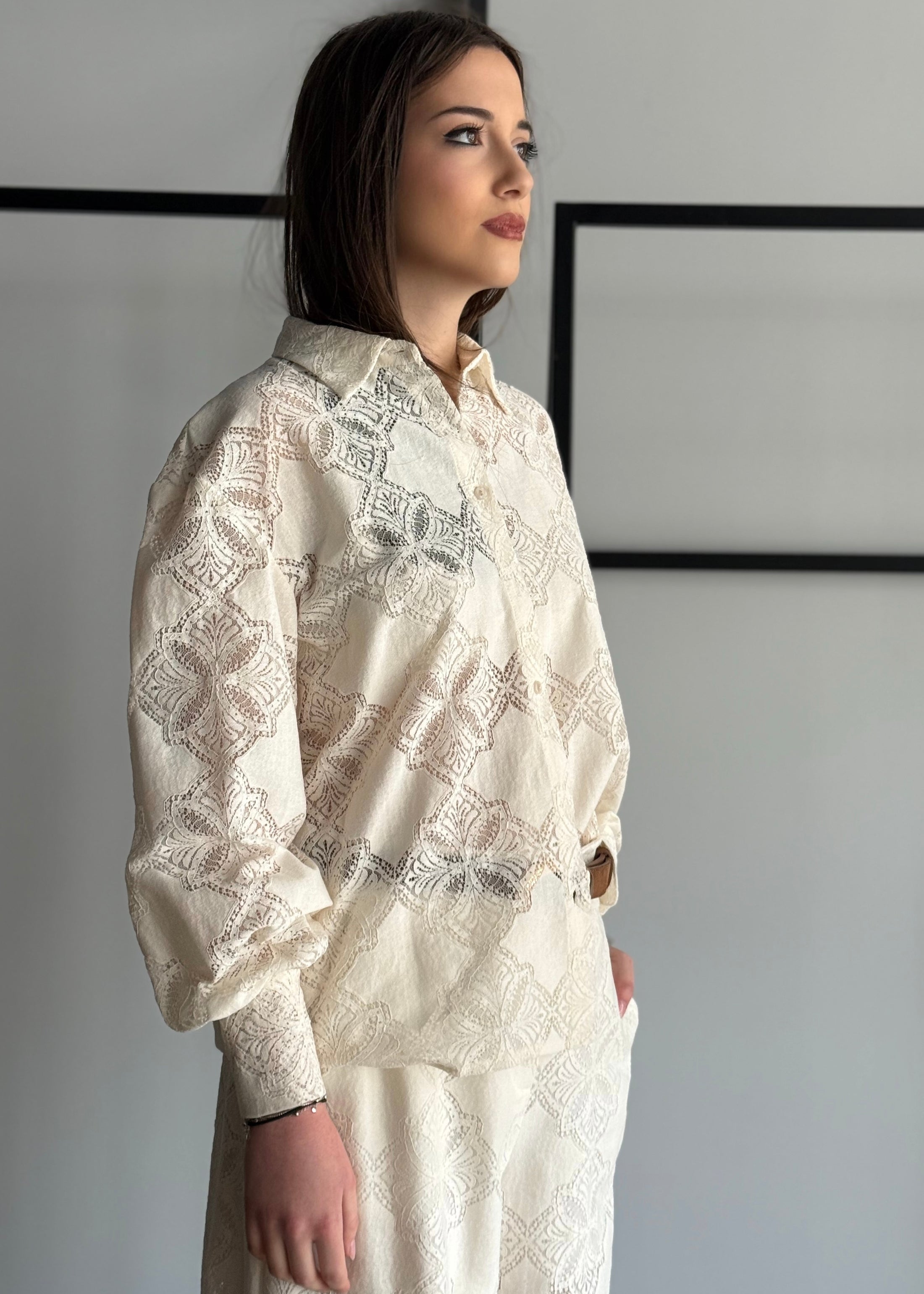 Camicia ZAHJR in pizzo ricamato