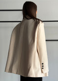 Carica l'immagine nel visualizzatore della galleria, Cappotto JUSTWEST oversize
