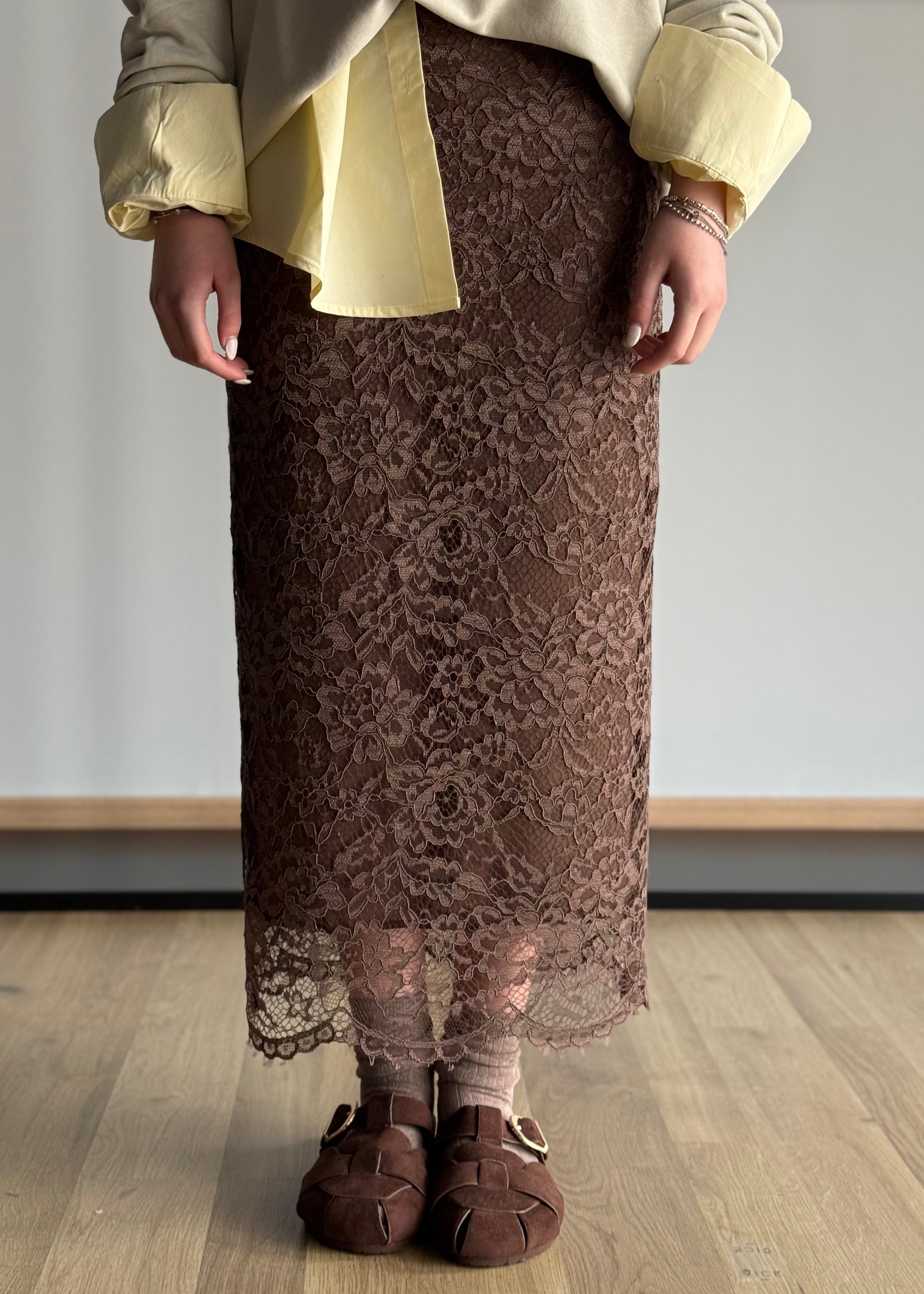 Gonna midi KONTATTO in pizzo floreale