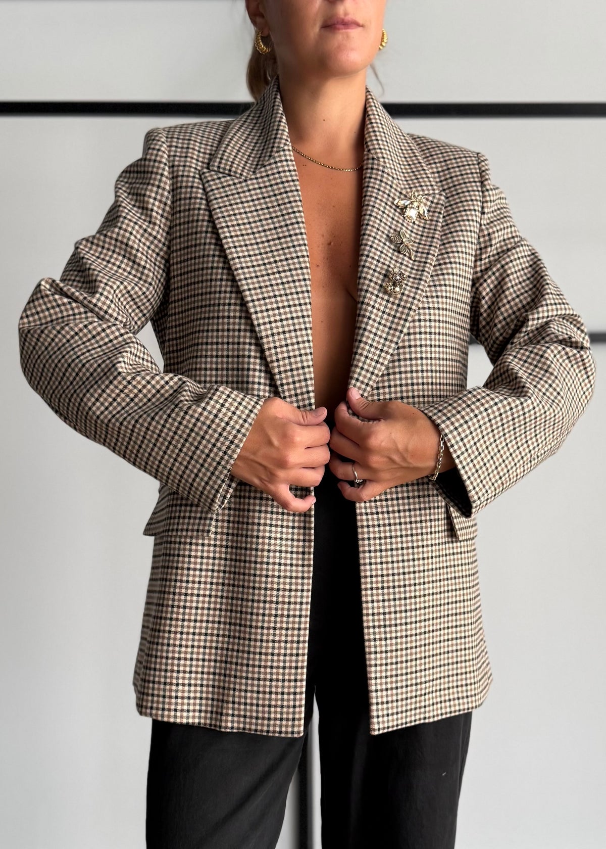 Giacca check con spille gioiello - ZAHJR