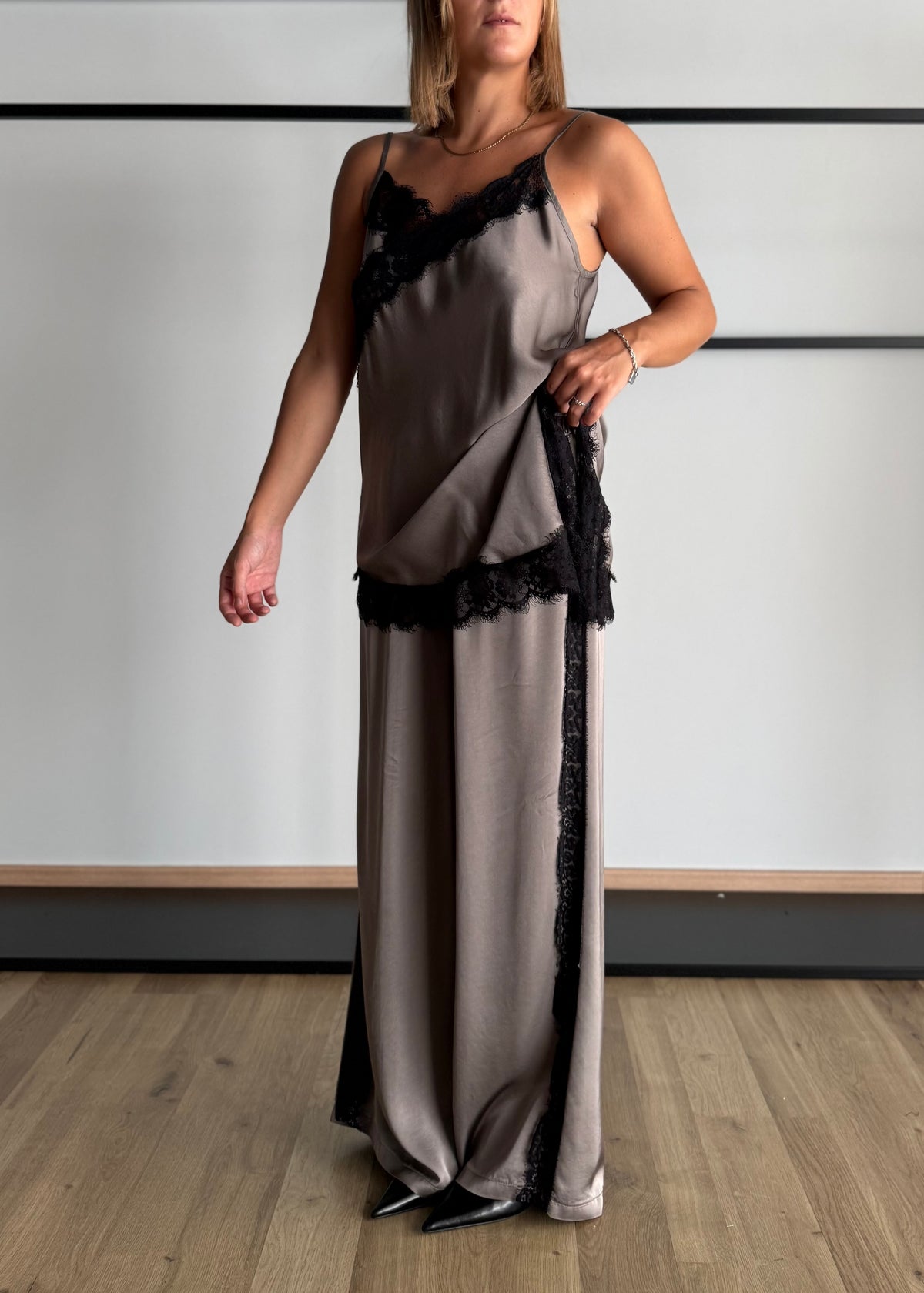 Pantalone a palazzo fango con pizzo a contrasto - ZAHJR