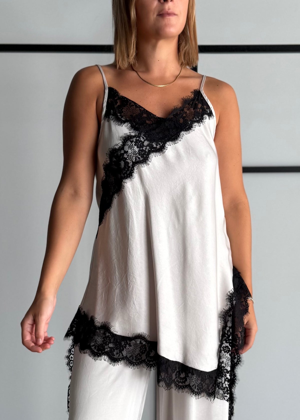 Top lingerie latte con pizzo a contrasto - ZAHJR