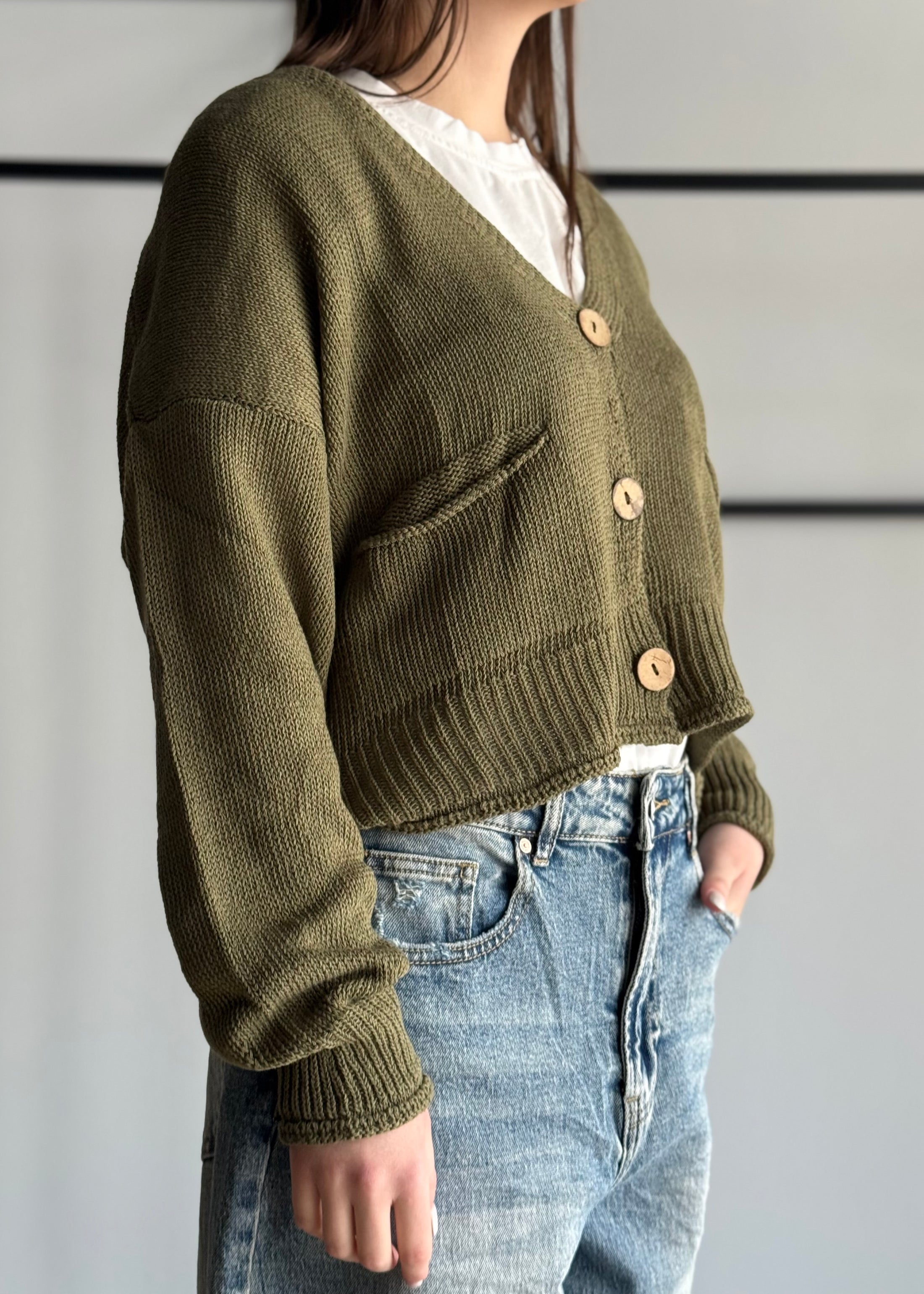 Cardigan ZAHJR militare con bottoni in legno