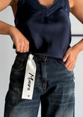 Carica l'immagine nel visualizzatore della galleria, Jeans balloon distressed - PHILIALOFT
