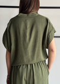 Carica l'immagine nel visualizzatore della galleria, Camicia ZAHJR militare
