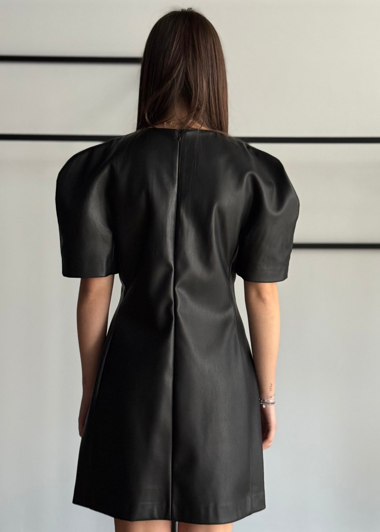 Abito KONTATTO in ecopelle