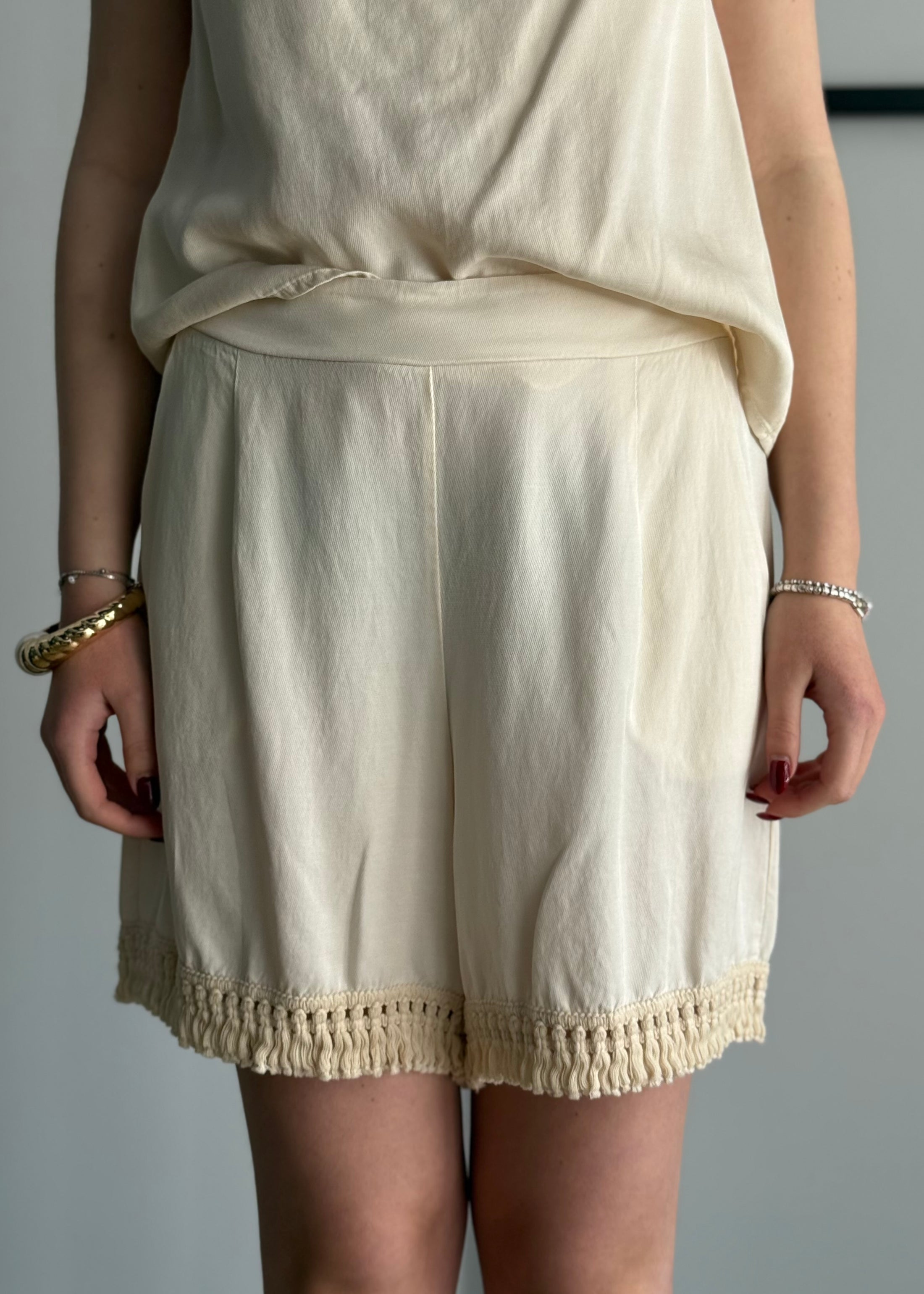 Short ZAHJR con frange latte