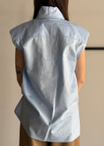 Carica l'immagine nel visualizzatore della galleria, Camicia KONTATTO smanicata
